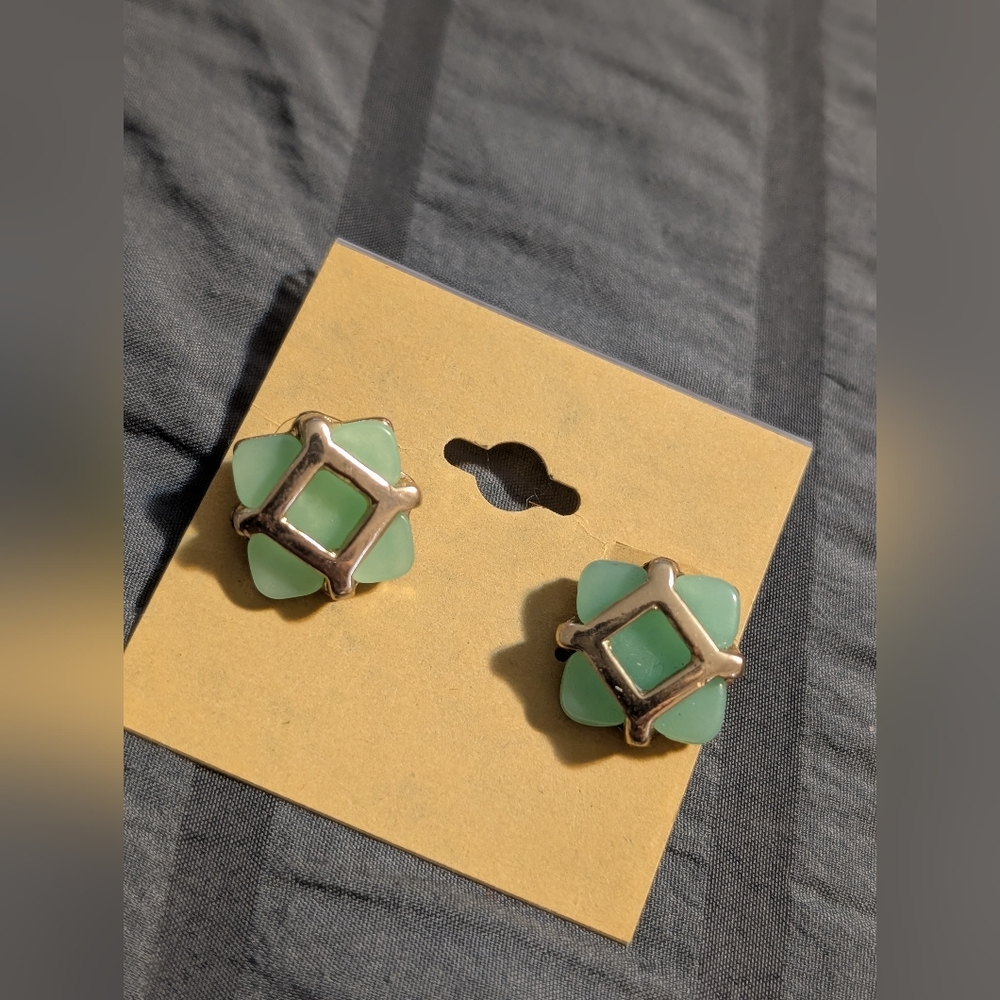 Elegant Silver/Gold and Green Stud Earrings